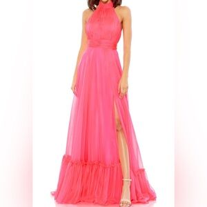 Mac Duggal Halter Neck Chiffon Gown Size 6